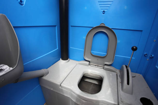 Best VIP or Luxury Restroom Trailers  in Manor, PA